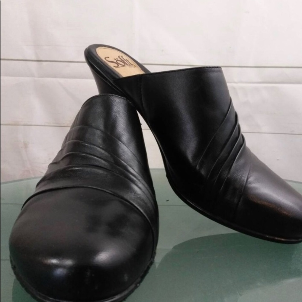 Sofft Black Leather Heels 8.5 Med